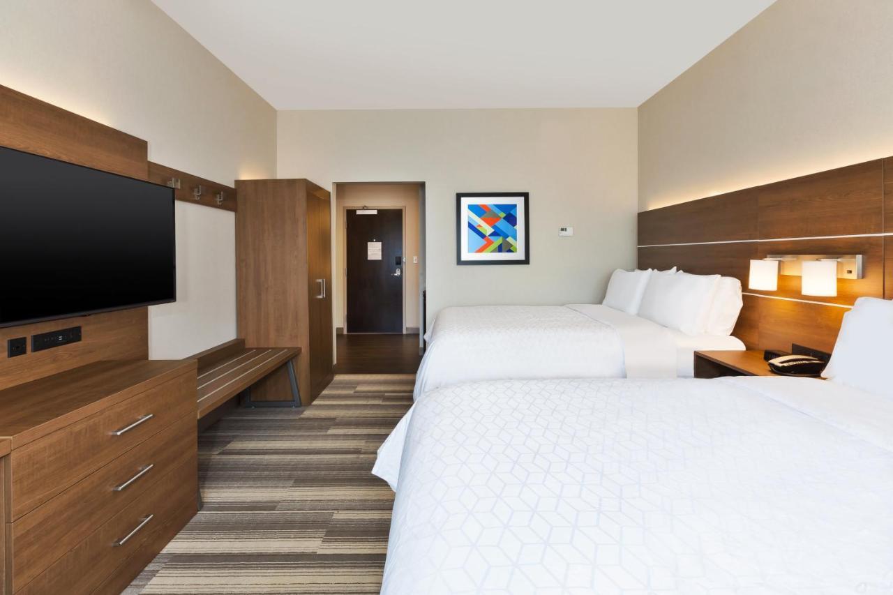 Holiday Inn Express & Suites - Milan - Sandusky Area By Ihg Luaran gambar