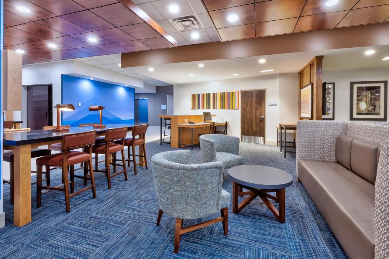 Holiday Inn Express & Suites - Milan - Sandusky Area By Ihg Luaran gambar