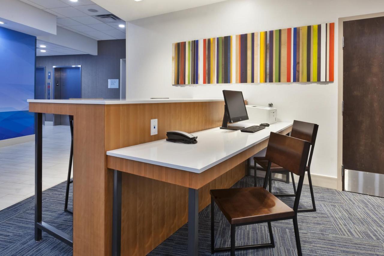 Holiday Inn Express & Suites - Milan - Sandusky Area By Ihg Luaran gambar