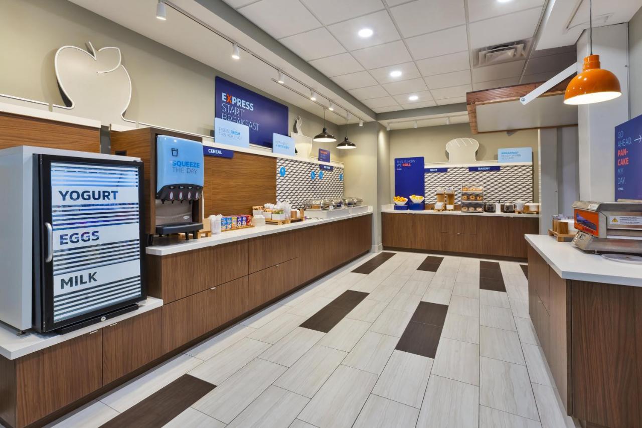 Holiday Inn Express & Suites - Milan - Sandusky Area By Ihg Luaran gambar